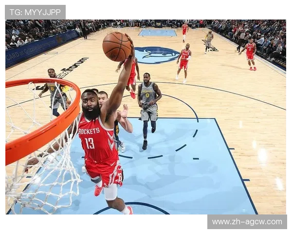 火箭队保罗高清照片大全:赛场瞬间与花絮镜头
